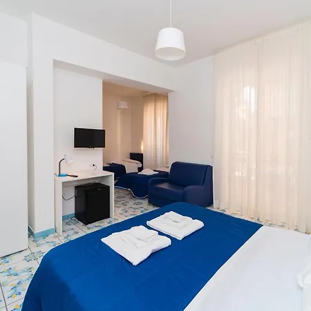 Πανσιόν La Casa Di Aurora
