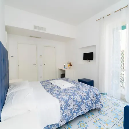 Πανσιόν La Casa Di Aurora 3*