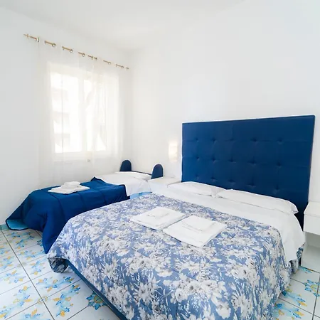 La Casa Di Aurora 게스트하우스 마이오리