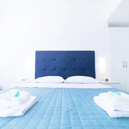 La Casa Di Aurora 2* 마이오리