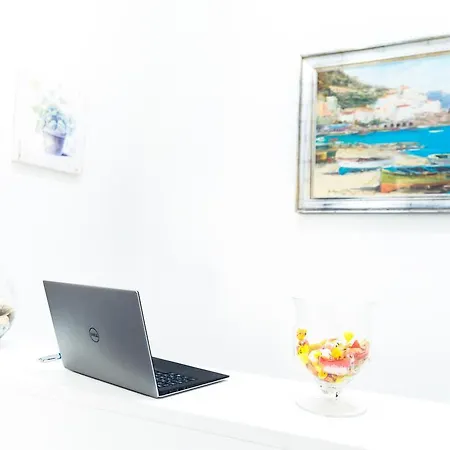La Casa Di Aurora 3* マイオーリ